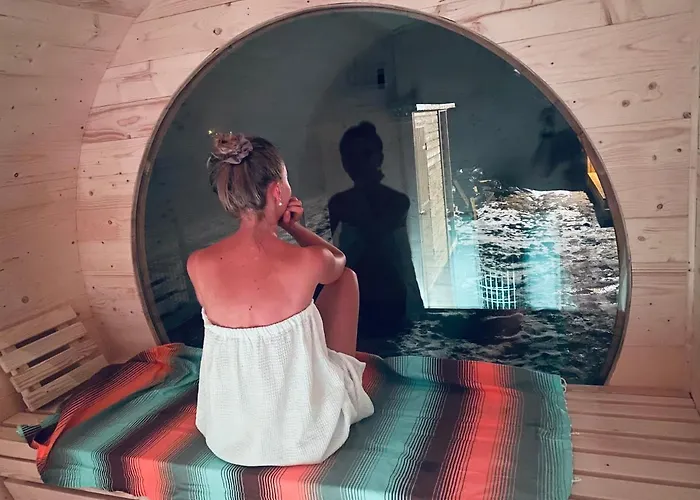 Villa Oaza / Resort&spa