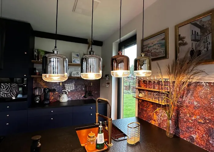 Villa Oaza / Resort&spa Sobacz