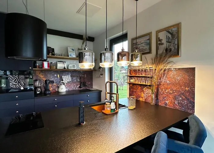 Villa Oaza / Resort&spa